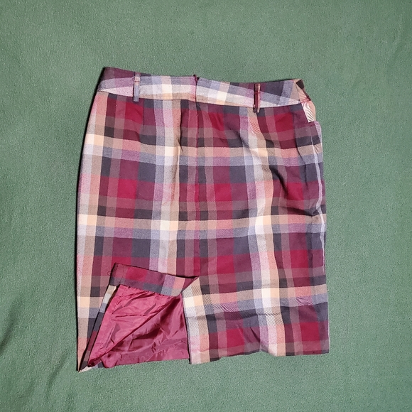 Plaid Skirt - Picture 2 of 5
